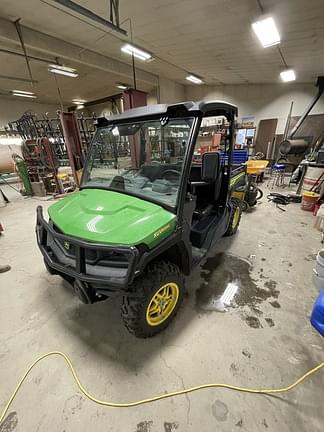 Image of John Deere XUV 835M Primary image