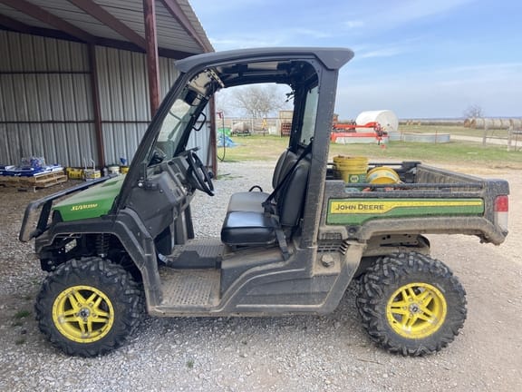 Main image John Deere XUV 835M