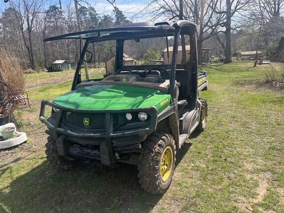 Image of John Deere XUV 835M Primary image