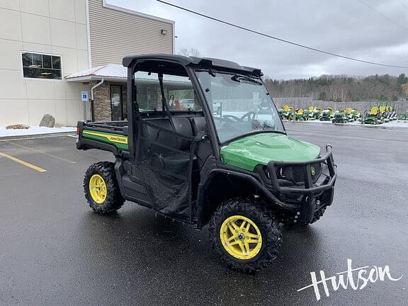 Image of John Deere XUV 835M Primary image