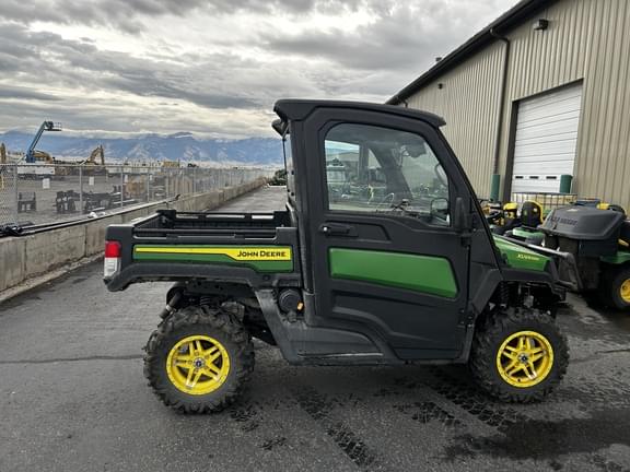 Image of John Deere XUV 835M equipment image 4