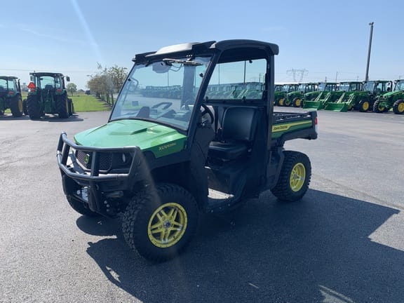 Main image John Deere XUV 835M