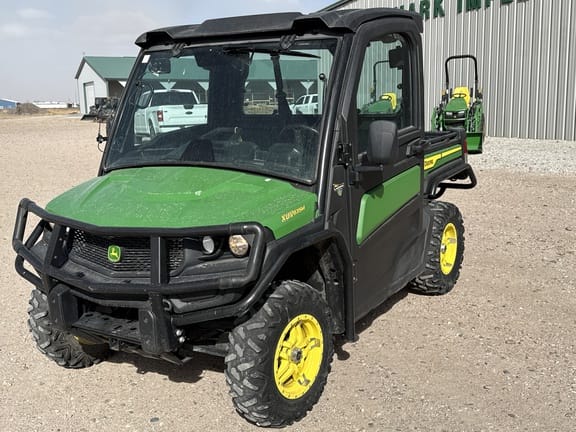 2023 John Deere XUV 835M Equipment Image0