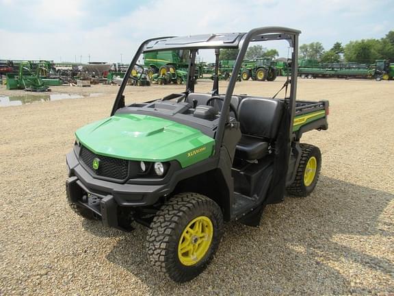 Image of John Deere XUV 835M equipment image 4