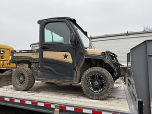 2023 John Deere XUV 835M Image