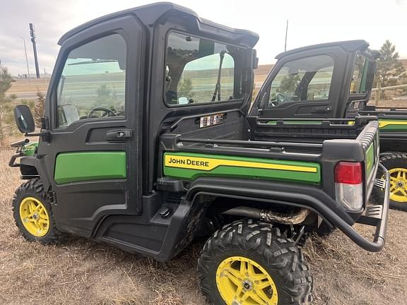 Image of John Deere XUV 835M equipment image 3