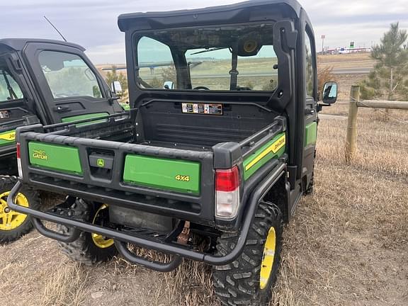 Image of John Deere XUV 835M equipment image 4