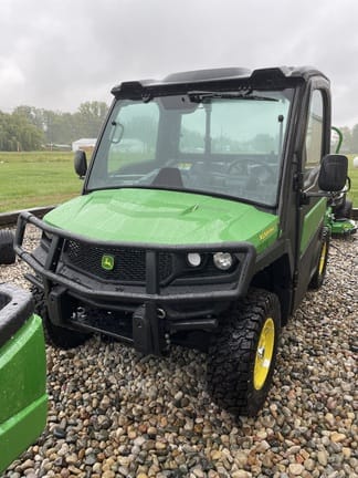 Main image John Deere XUV 835M