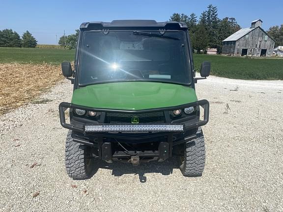 Image of John Deere XUV 835M equipment image 3