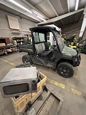 Main image John Deere XUV 835M 14