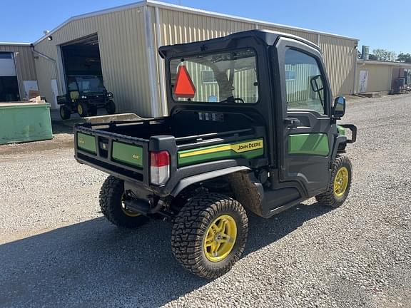 Image of John Deere XUV 835M equipment image 4