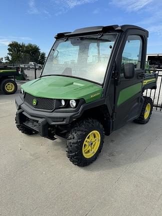 Image of John Deere XUV 835M Primary image