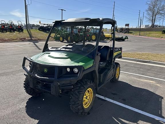 Image of John Deere XUV 835M equipment image 3