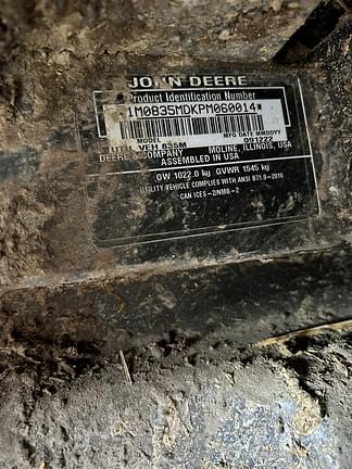 Image of John Deere XUV 835M equipment image 4