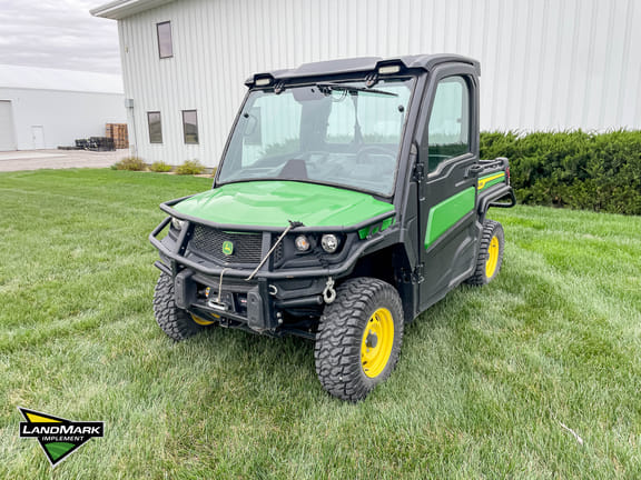 Main image John Deere XUV 835M