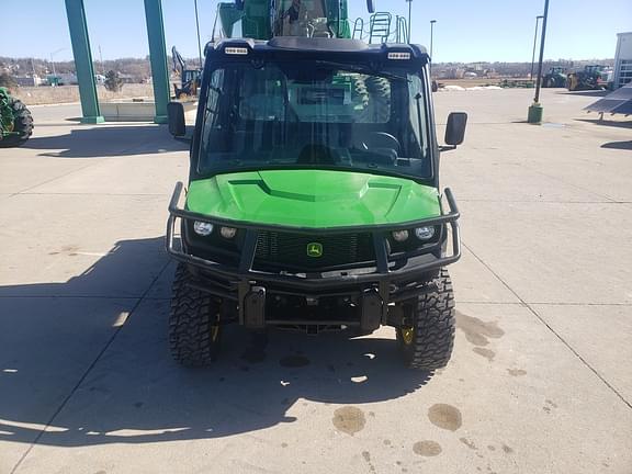 Image of John Deere XUV 835M equipment image 4