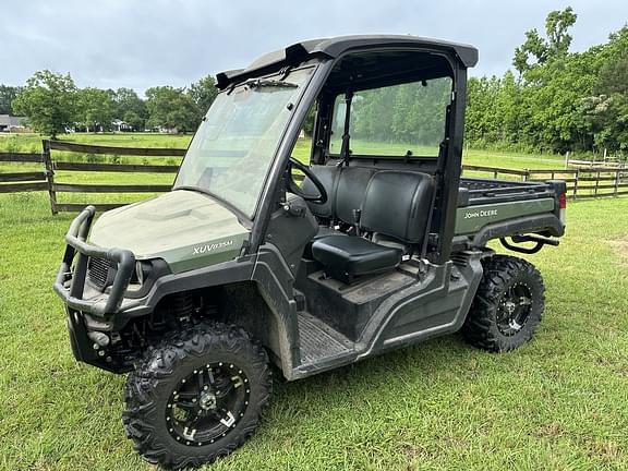 Image of John Deere XUV 835M Primary image