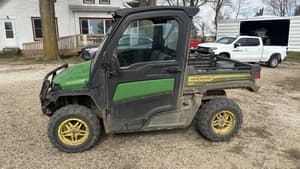 2023 John Deere XUV 835M Image