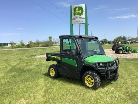 2023 John Deere XUV 835M Equipment Image0