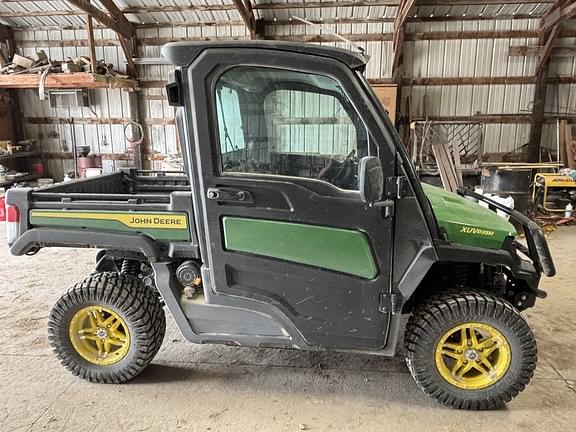 Image of John Deere XUV 835M equipment image 3
