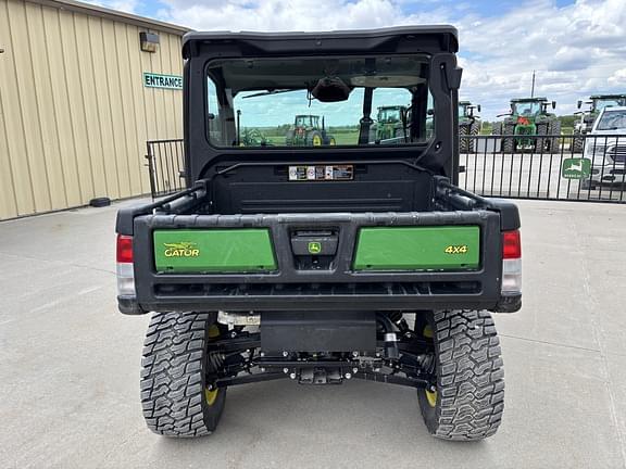 Image of John Deere XUV 835M equipment image 3