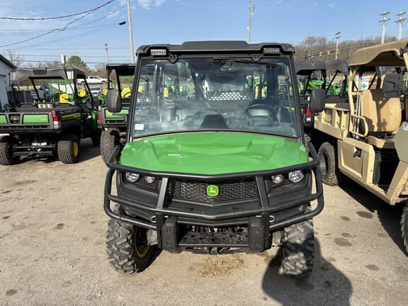 Image of John Deere XUV 835M equipment image 1