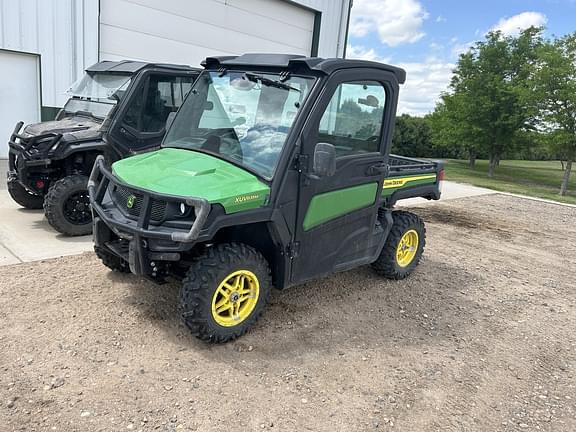 Image of John Deere XUV 835M Primary image