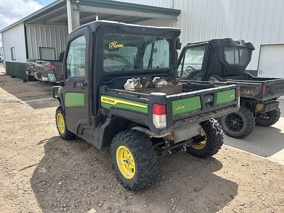 Image of John Deere XUV 835M equipment image 3