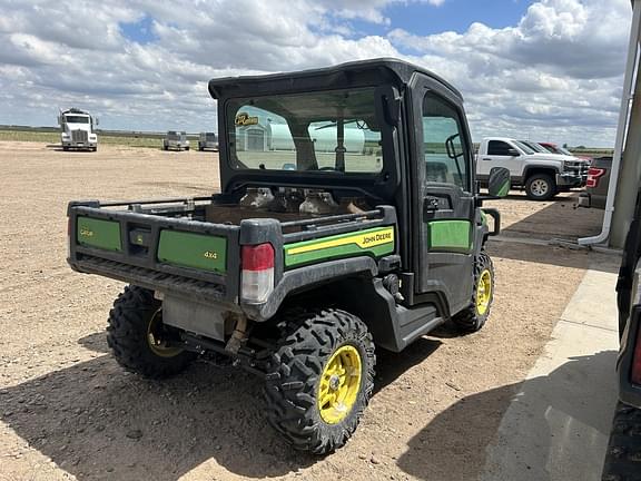 Image of John Deere XUV 835M equipment image 4