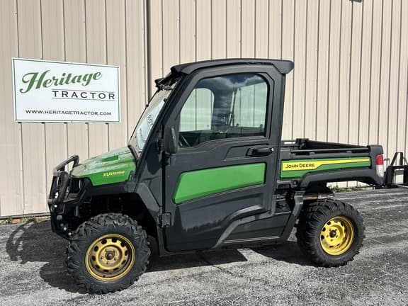 Image of John Deere XUV 835M Primary image