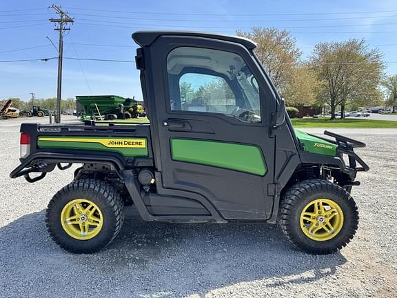 Image of John Deere XUV 835M equipment image 3