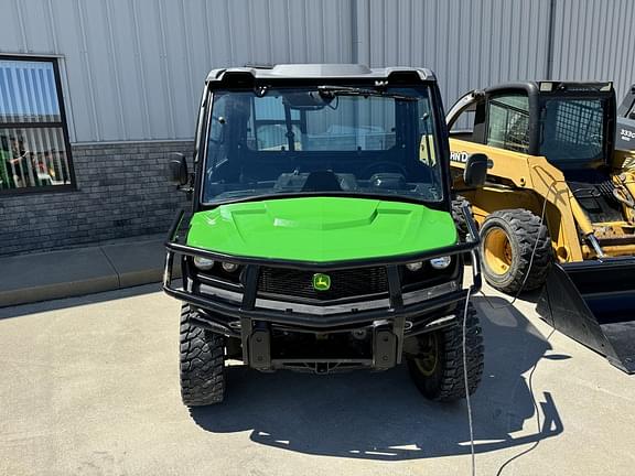 Image of John Deere XUV 835M equipment image 4