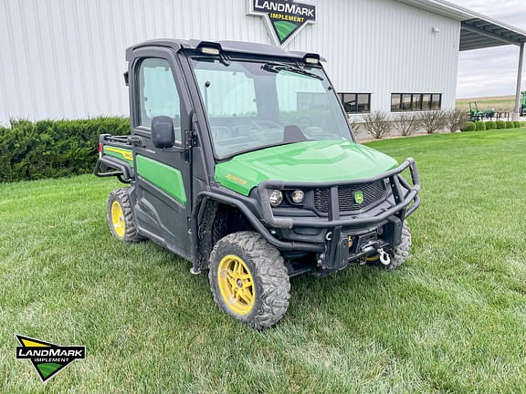 Image of John Deere XUV 835M equipment image 2