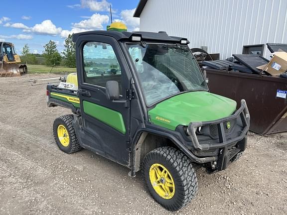 Image of John Deere XUV 835M equipment image 3