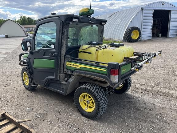 Image of John Deere XUV 835M equipment image 4