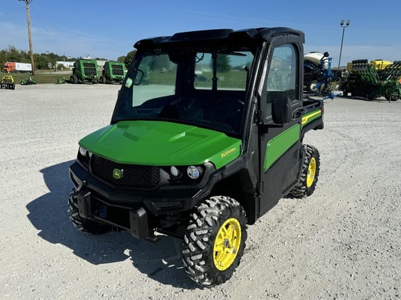 Main image John Deere XUV 835M