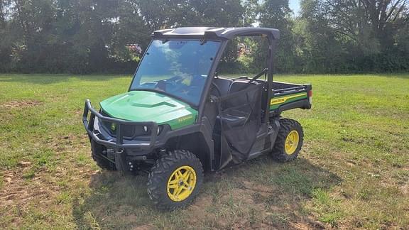 Image of John Deere XUV 835M equipment image 1