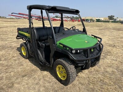 Main image John Deere XUV 835M