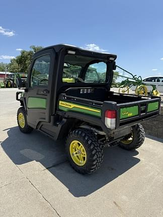 Image of John Deere XUV 835M equipment image 2