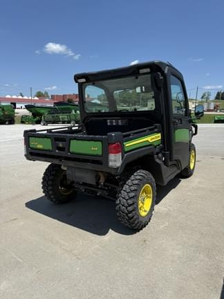 Image of John Deere XUV 835M equipment image 3