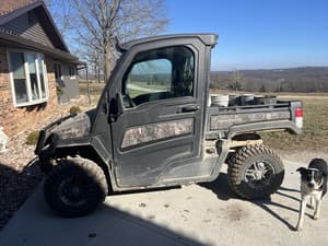 2023 John Deere XUV 835M Image