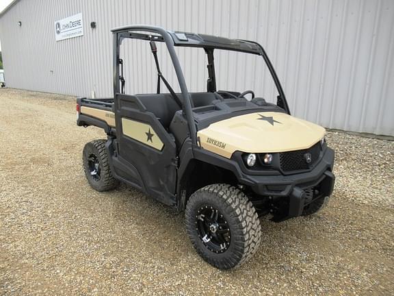 Image of John Deere XUV 835M Honor Edition equipment image 3