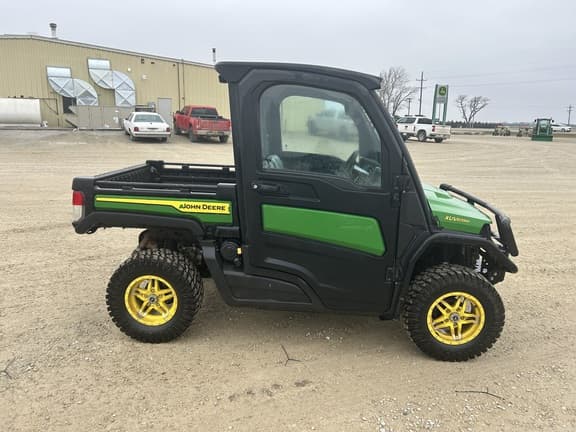 Image of John Deere XUV 835M equipment image 3