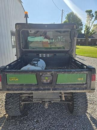 Image of John Deere XUV 835M equipment image 4