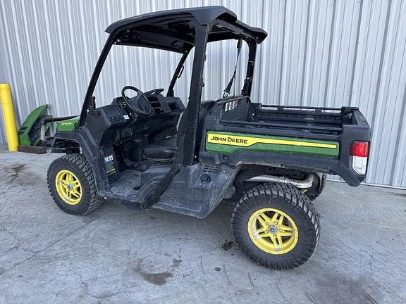 Image of John Deere XUV 835M equipment image 4