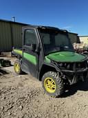 2023 John Deere XUV 835M Image