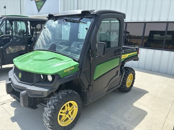 Image of John Deere XUV 835M equipment image 2