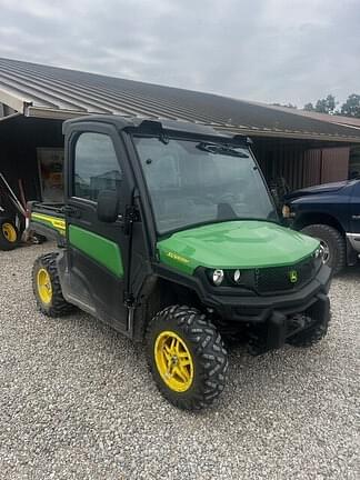 Image of John Deere XUV 835M Primary image