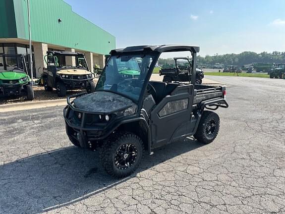 Image of John Deere XUV 835M Primary image
