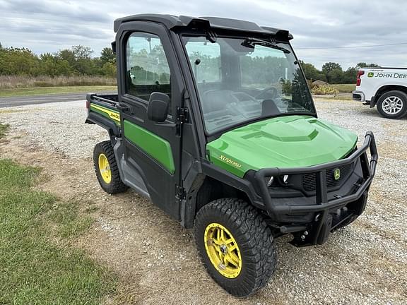 Image of John Deere XUV 835M equipment image 3